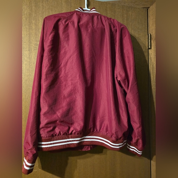 H&M Men's Red Bomber Jacket - Picture 2 of 2